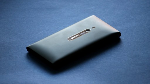 Nokia Lumia 800: még mai szemmel is gyönyörű