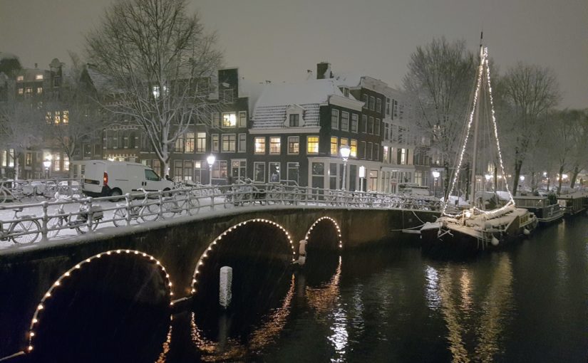 Hóhelyzet Hollandiában 2: Juli fotói Amszterdamból.