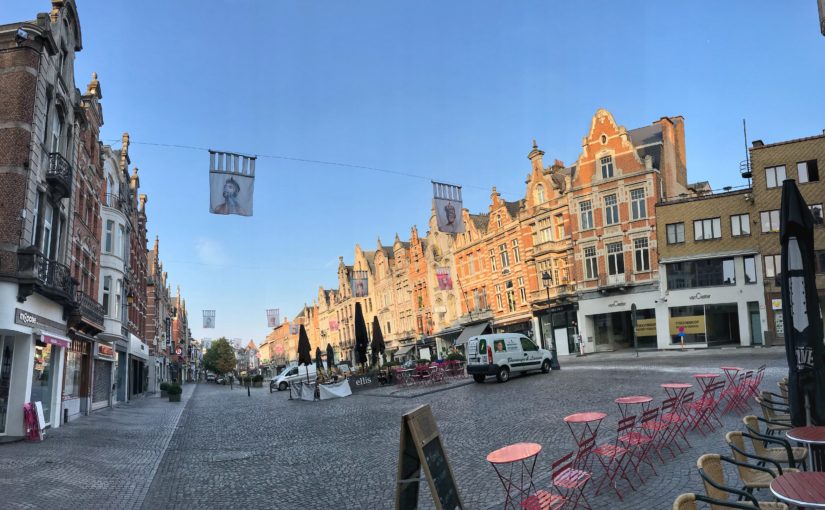 Amsterdam-Antwerpen vonaton (és: Mechelen).
